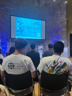 A ALUNA MARIANA ANTUNES, APRESENTOU O EVENTO “TRANSFORMAR A EDUCAÇÃO– DÁ VOZ ÀS TUAS IDEIAS” (foto 4 de 5)