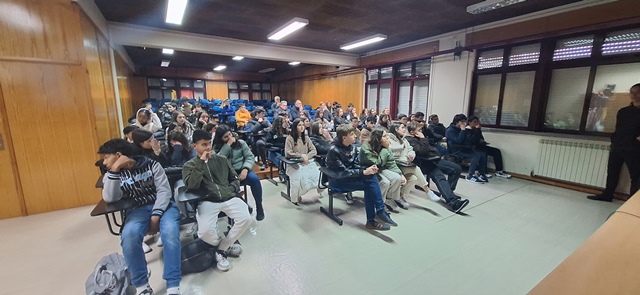 Navegas em segurança - Sessões de sensibilização (foto 5 de 10)