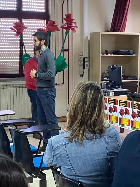 Palestra ""arquivos da história: 25 de Abril" (foto 1 de 8)