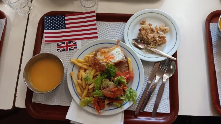 Almoço angloamericano (foto 1 de 2)
