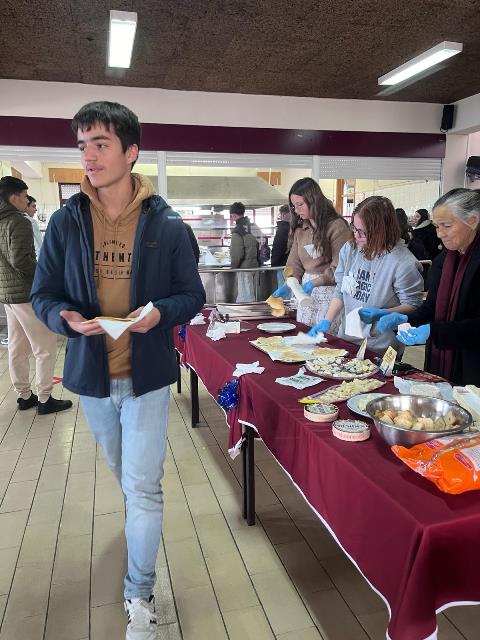Menu Français"/"plateau de fromages (foto 5 de 16)